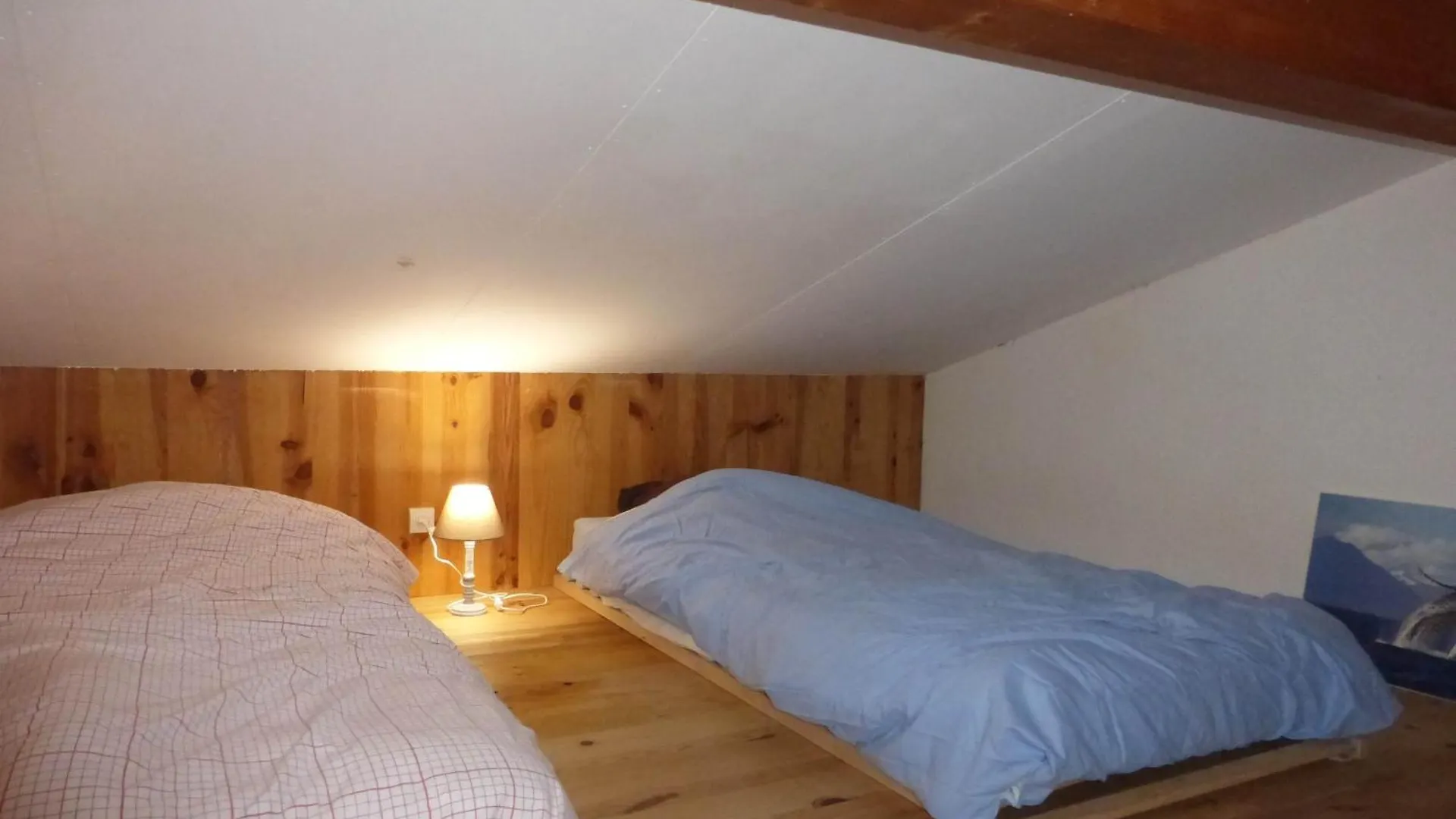 Chalet Bleu - Piscine Partagee Darbres