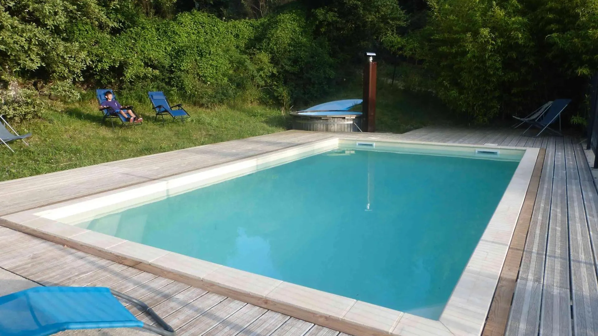 Chalet Bleu - Piscine Partagee Darbres France
